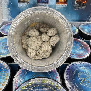 ABOVE THE CLOUDS - SNOWBALLS (1LB)